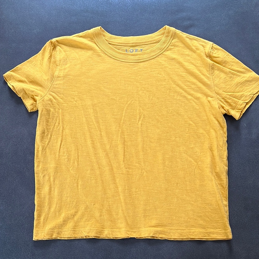 Womens LOFT yellow T-shirt